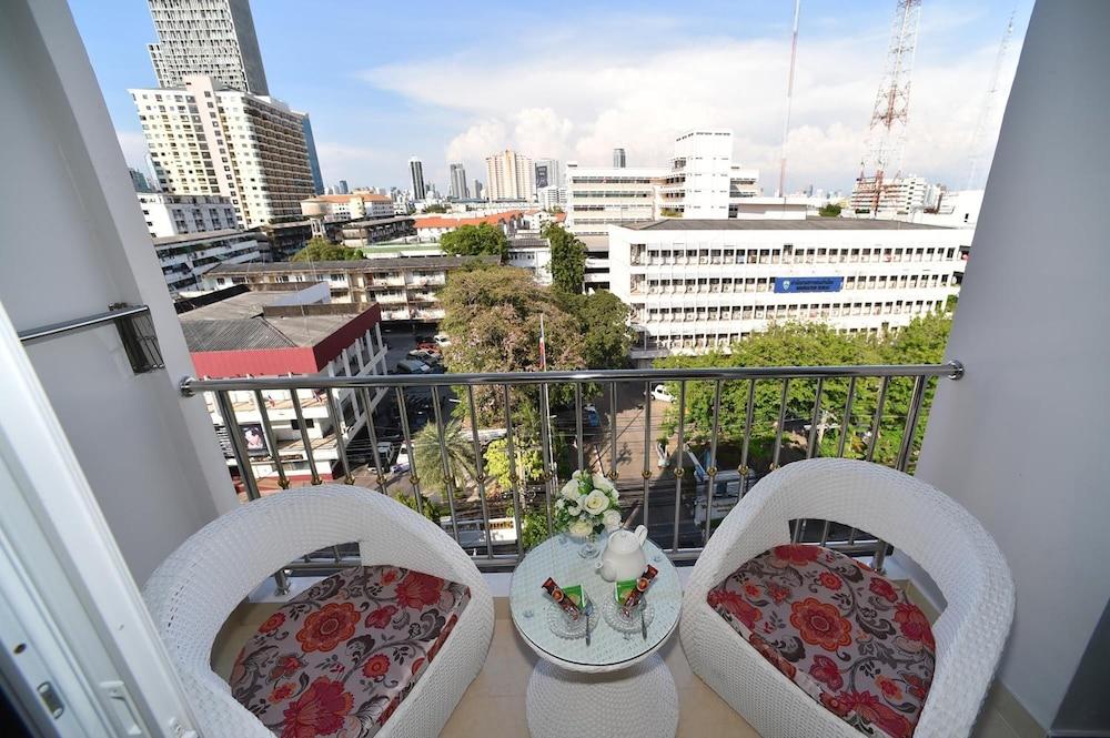 Parvena Hotel Bangkok Esterno foto